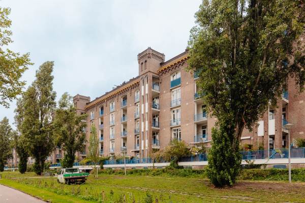 Woning Zeeburgerkade 516 Amsterdam