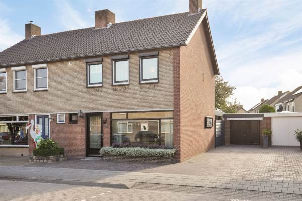 Woning John F. Kennedylaan 70 Panningen
