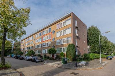 Woning Henriëtte Roland Holsthof 37 Weesp