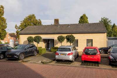 Woning Raadhuisstraat 1 en 1a Zuidwolde (DR)