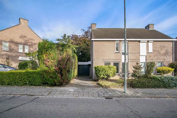Woning Johannes XXIII-singel 84 Heerlen