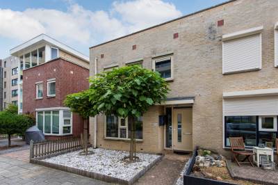 Woning Van Leeuwenhoeklaan 214 Roosendaal