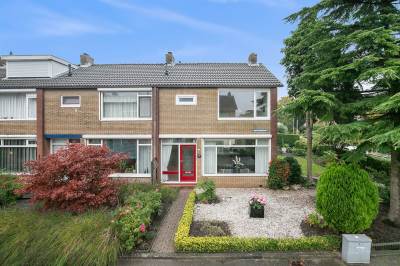 Woning Ridder van Dorpstraat 47 Nieuw-Beijerland