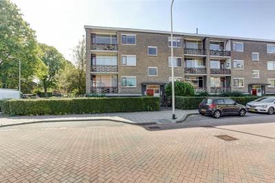 Woning Jhr. De Savornin Lohmanstraat 7 Ridderkerk