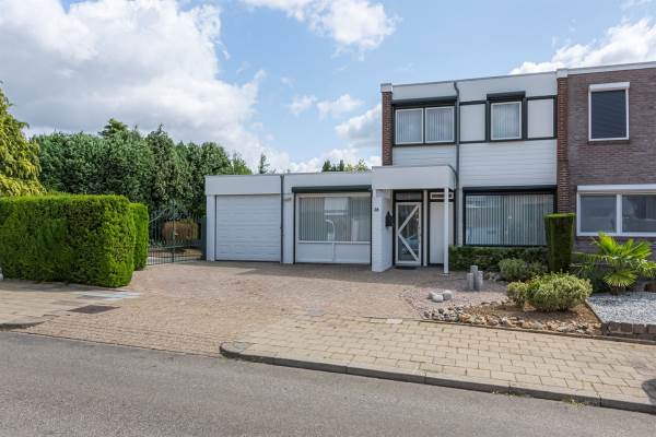 Woning Jacob Ruysdaelstraat 38 Kerkrade