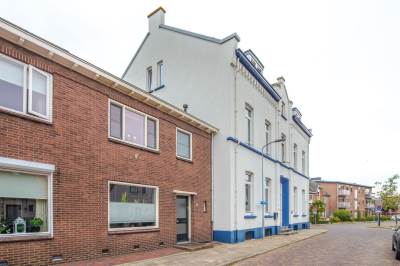 Woning 's-Gravenwaardsedijk 4 Tolkamer