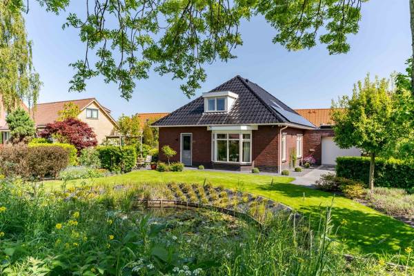 Woning Bovendijk 127 Wateringen