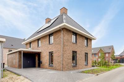 Woning Burgemeester H A van Steennisstraat 4 Kesteren