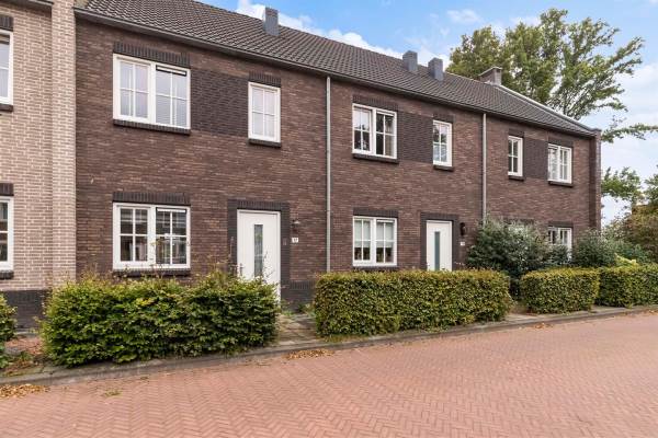 Woning Nelson Mandelastraat 17 Hengelo (OV)