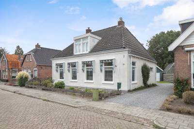 Woning Stationsweg 14 Hurdegaryp