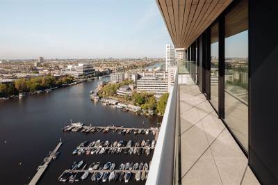 Woning Korte Ouderkerkerdijk 1V Amsterdam