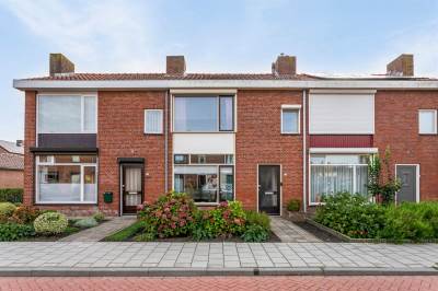 Woning Julianastraat 16 Nieuw-Vossemeer