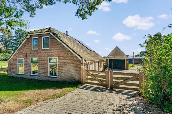 Woning Stieltjeskanaal 77 Stieltjeskanaal