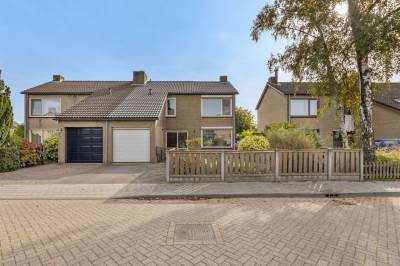 Woning Pastoor Reijnsstraat 6 Standdaarbuiten