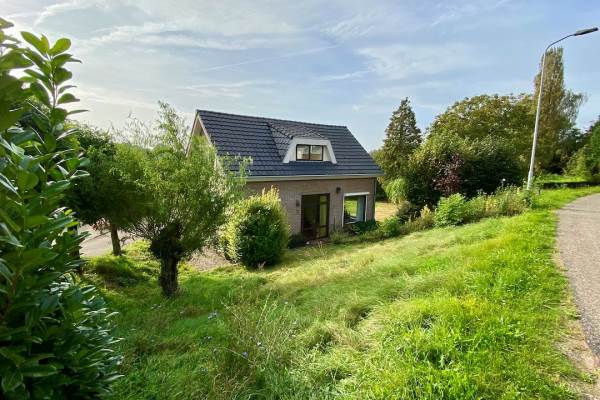 Woning Deukerdijk 10 Pannerden