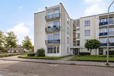 Woning Titus Brandsmaplein 24 Oss