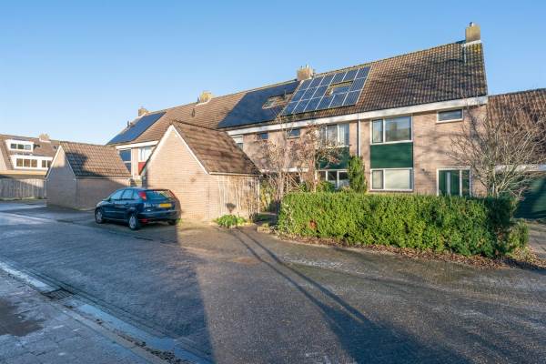 Woning Hoogewoud 53 Zwaag