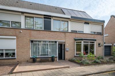 Woning Dr. Dreeslaan 141 Helmond