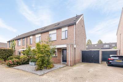 Woning Lange Voren 64 Barneveld