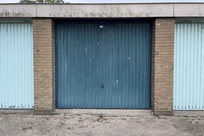 Garage Praagplantsoen 3 Haarlem