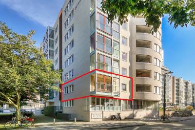 Woning Omval 15 Amsterdam