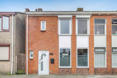 Woning Oosterstraat 27 Dinteloord