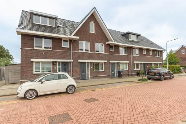 Woning Aalscholver 17 Leimuiden