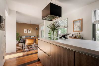 Woning Czaar Peterstraat 158C Amsterdam