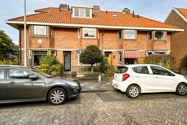 Woning Burgemeester De Kempenaerstraat 12 Voorschoten