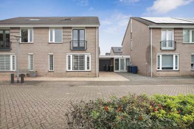 Woning Nijvergouw 37 Almere