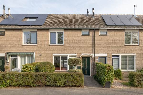 Woning Middelgronden 108 Huizen