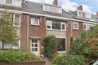 Woning Amalia van Solmsstraat 108 Den Haag
