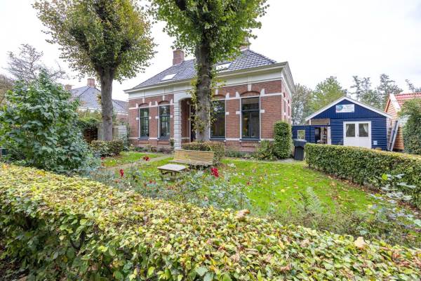 Woning Hoofdstraat 79 Pieterburen