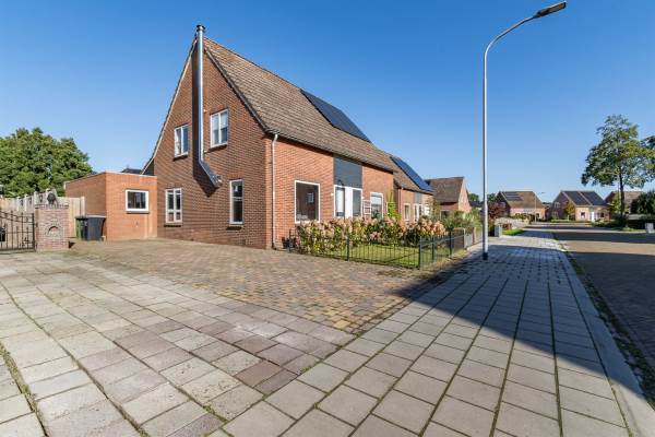 Woning Engweg 122 Klazienaveen