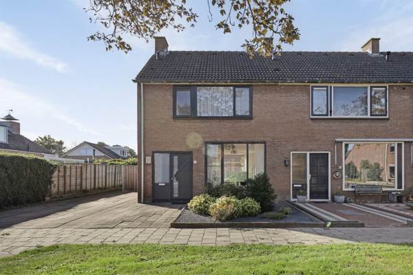 Woning Roompotstraat 2 Lewedorp