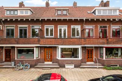 Woning West-Sidelinge 64 Rotterdam