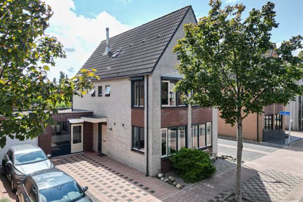 Woning Kamerlingh Onnesstraat 28 Rijnsburg