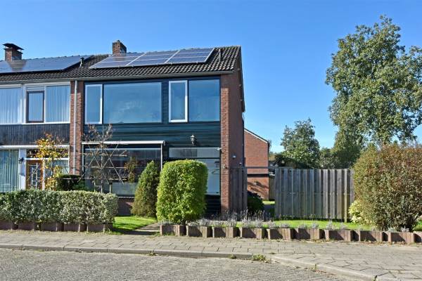 Woning Koningin-Emmalaan 15 Leersum