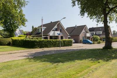 Woning Vincent van Goghstraat 27 Nietap