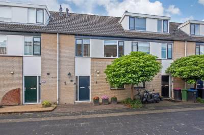 Woning Marga Klompéstraat 10 Delft