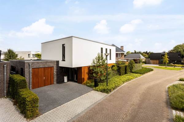 Woning Bosbeemd 11 Vlijmen