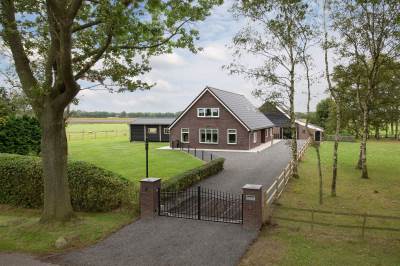 Woning Mantingerdijk 6 Mantinge