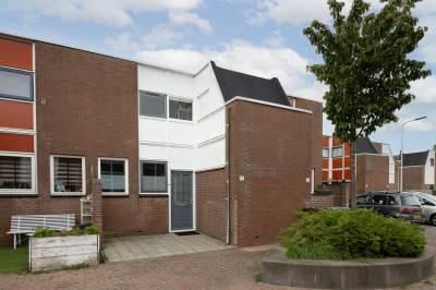 Woning Eekhoorntjesbrood 13 Alphen aan den Rijn