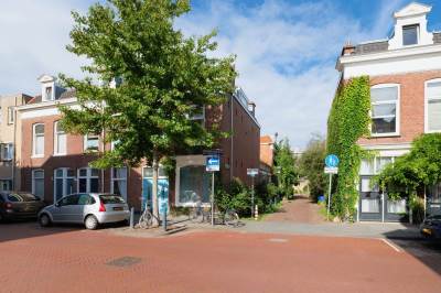 Woning Newtonstraat 221 Den Haag