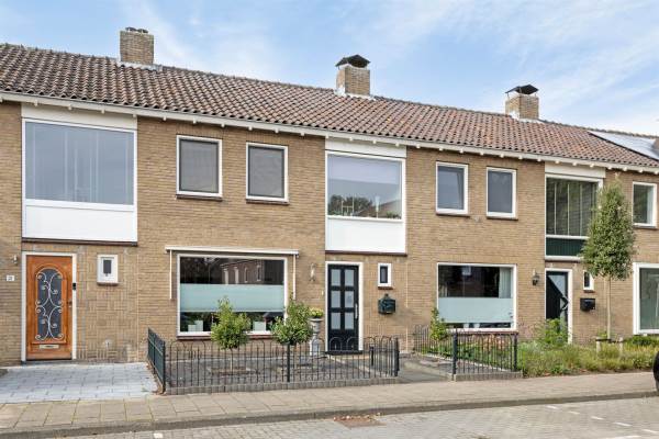 Woning P.A. van Deldenstraat 33 Enschede