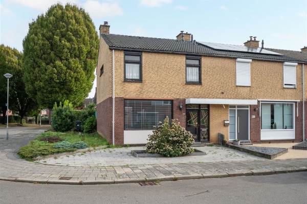 Woning Knapenstraat 27 Geleen