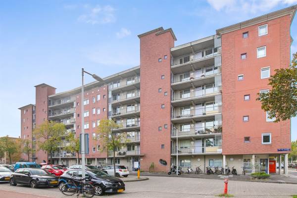 Woning Laan van Vlaanderen 170 Amsterdam