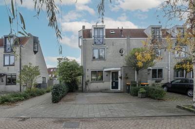 Woning Ooievaarsbek 52 Breukelen