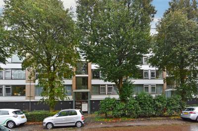 Woning Burgemeester Caan van Necklaan 271 Leidschendam