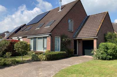 Woning Keurnotenlaan 8 Rolde
